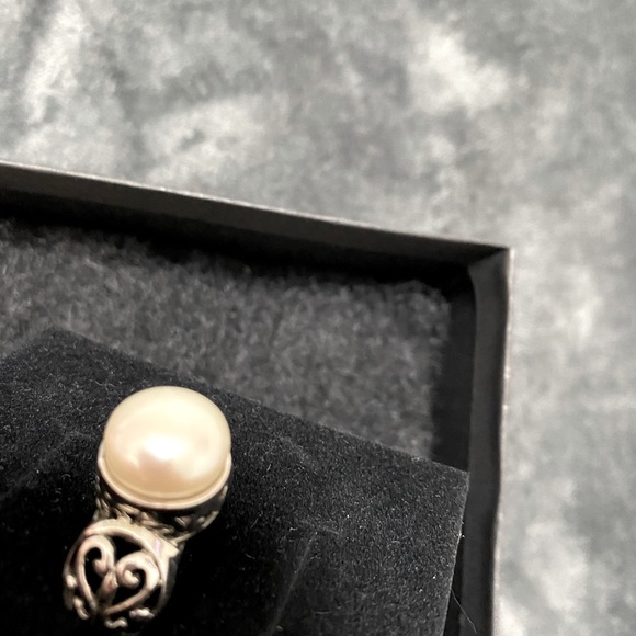 Sterling silver ring it’s a bit bigger than size 7 💍 - Picture 3 of 5